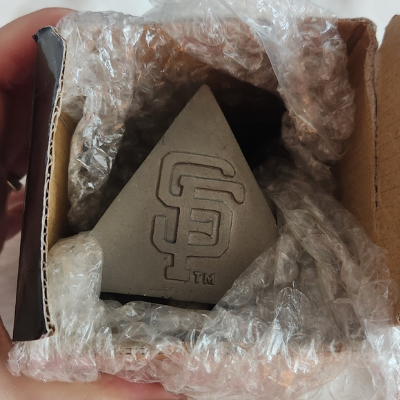 2011 SAN FRANCISCO GIANTS STAR WARS WILSON IN CORBONITE STADIUM GIVEAWAY NIB !! - Picture 6 of 13
